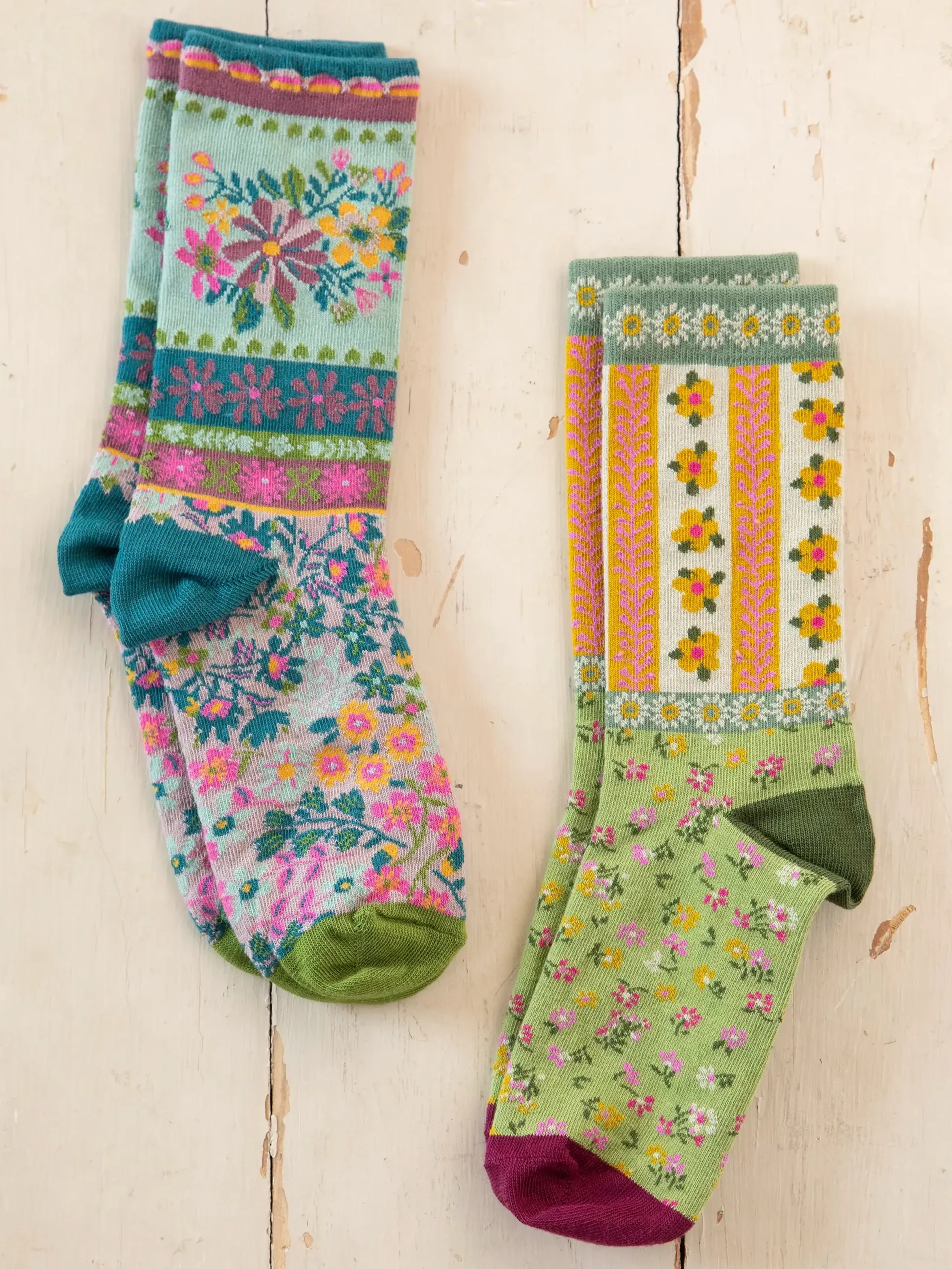 Boho Sock Set, Set of 2 - Floral Pink Green