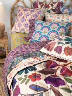 Bungalow Reversible Cotton Quilt - Jewel Garden
