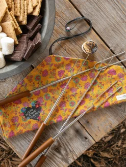 Campfire Extendable Roasting Sticks, Set of 4 - S'more Memories