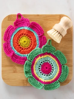 Daisy Crochet Dishcloths, Set of 2 - Multicolored