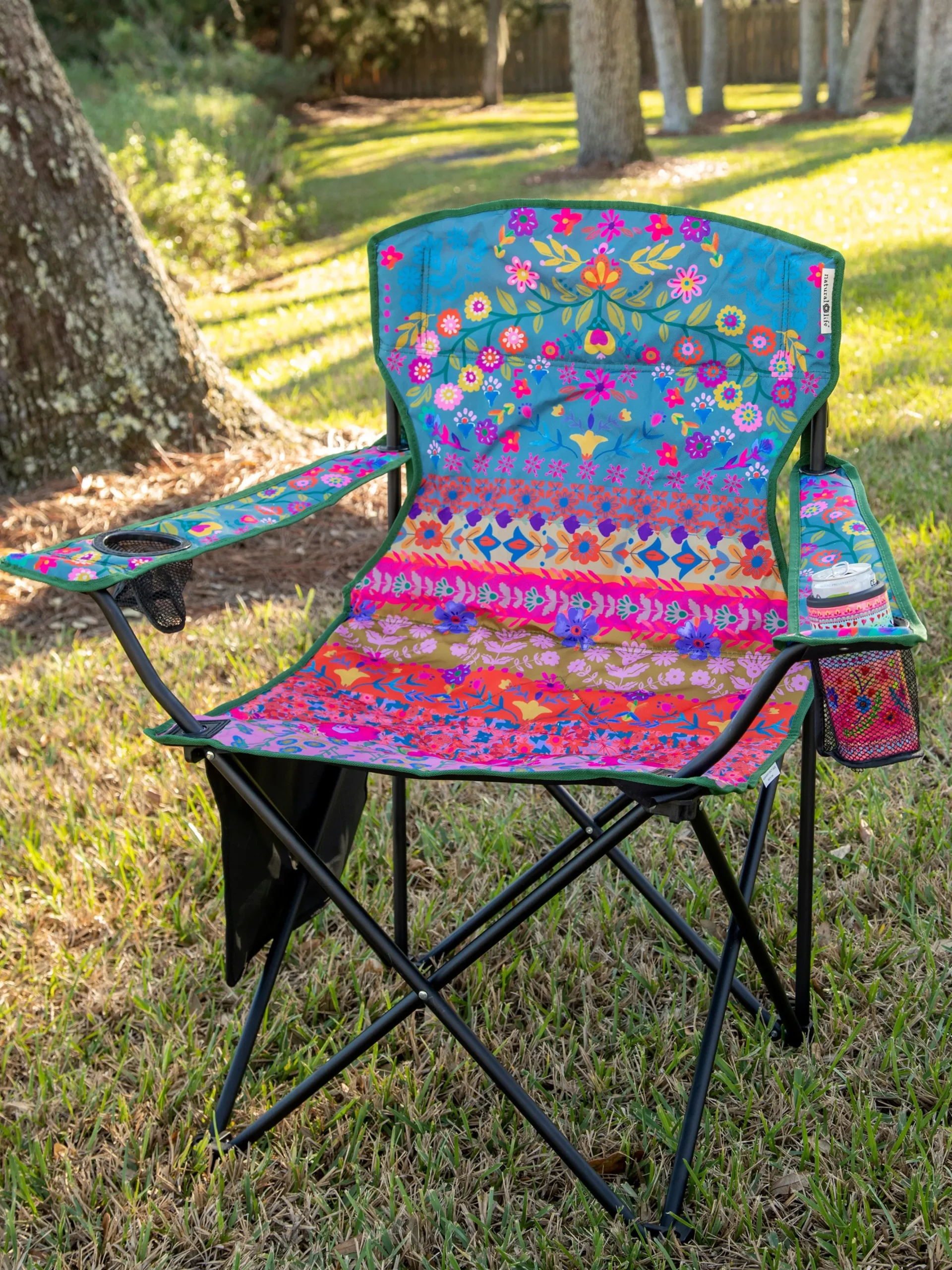 Happy Camp Chair - Folk Floral Border