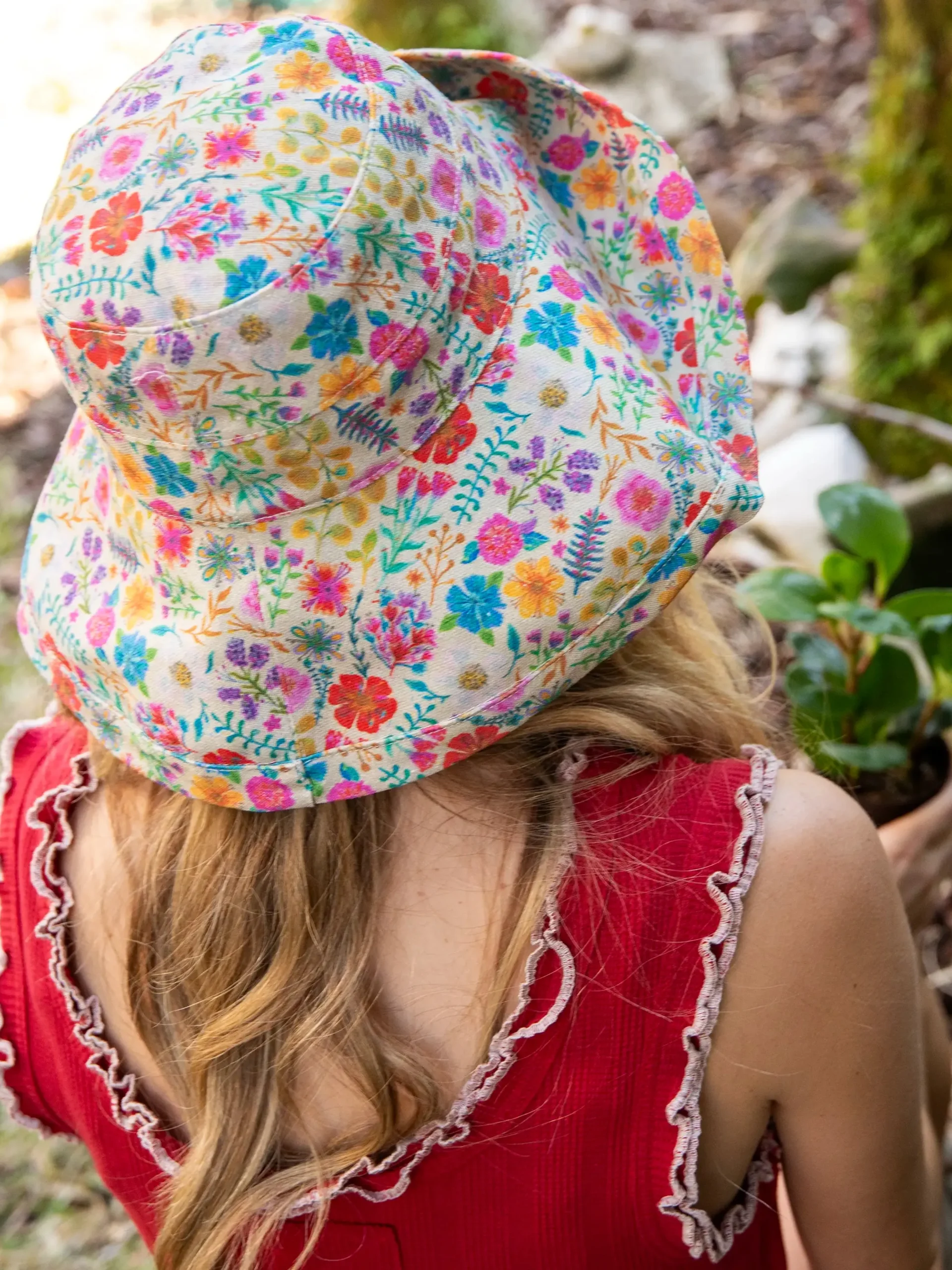 Sunny Day Bucket Hat - Rainbow Garden Cream