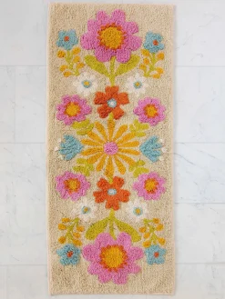 Tufted Runner Bath Mat - Tan Daisy